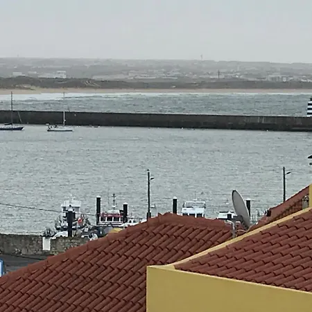 בית הארחה Barcos A Vista 3*